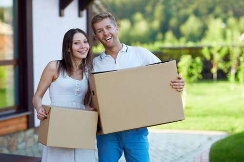 Careful loading of boxes and furniture for a same day move