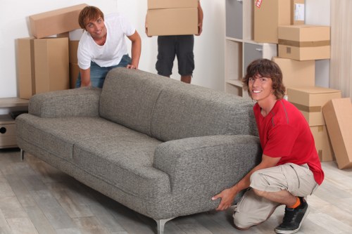 Final complaint outcome and resolution in a man and van procedure